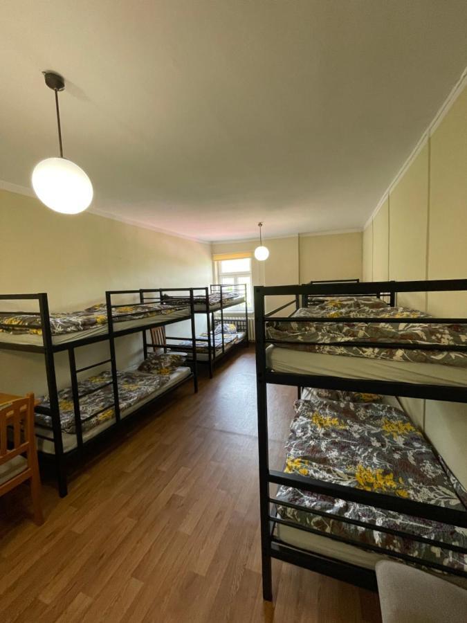 Gosciniec Szczeliniec Vandrarhem Karlow Exteriör bild